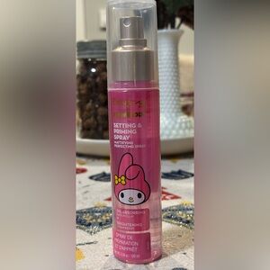 NEW The CREME Shop My Melody Setting & Priming Spray